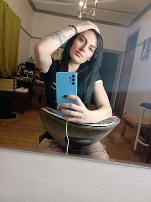 Transsexual gamer in Bloomington, Indiana